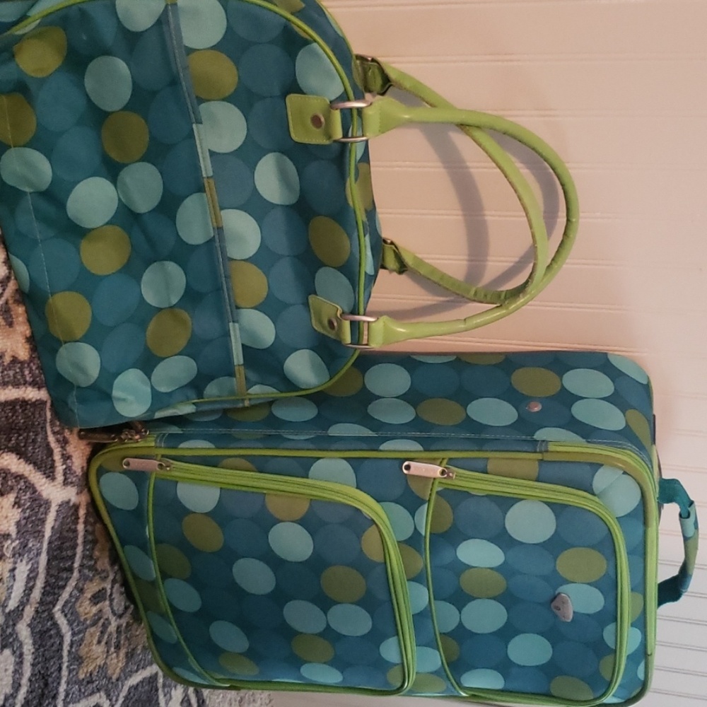 Suitcase and matching laptop bag